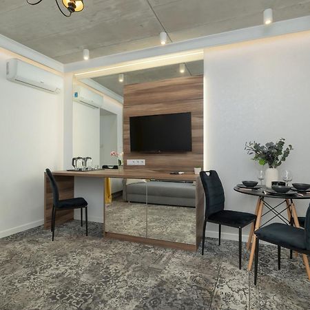 Modern & Comfy Apartment Rakowicka 6 Cracow By Renters Krakow Dış mekan fotoğraf