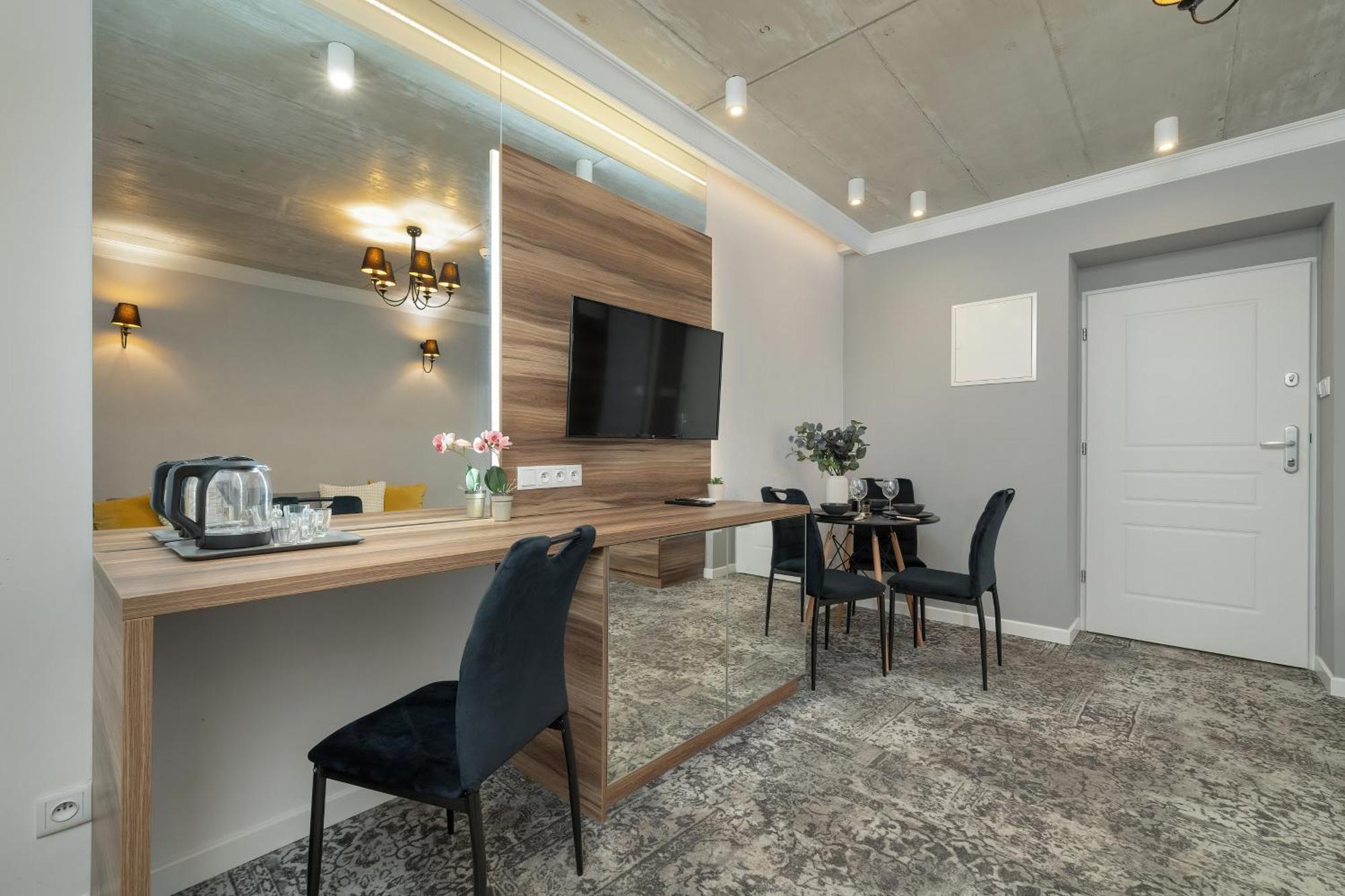 Modern & Comfy Apartment Rakowicka 6 Cracow By Renters Krakow Dış mekan fotoğraf